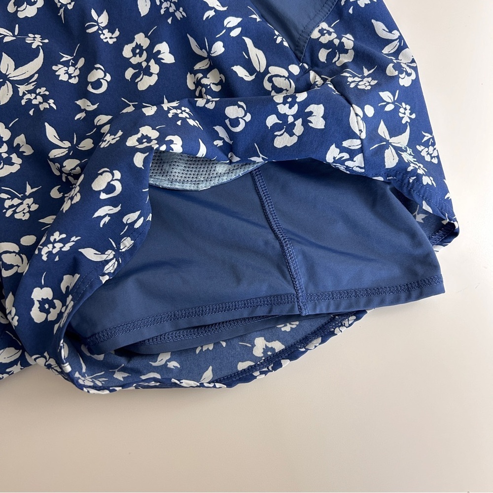 Fair Harbor Women’s Navy Floral Corliss Short Size XL - Picture 9 of 11